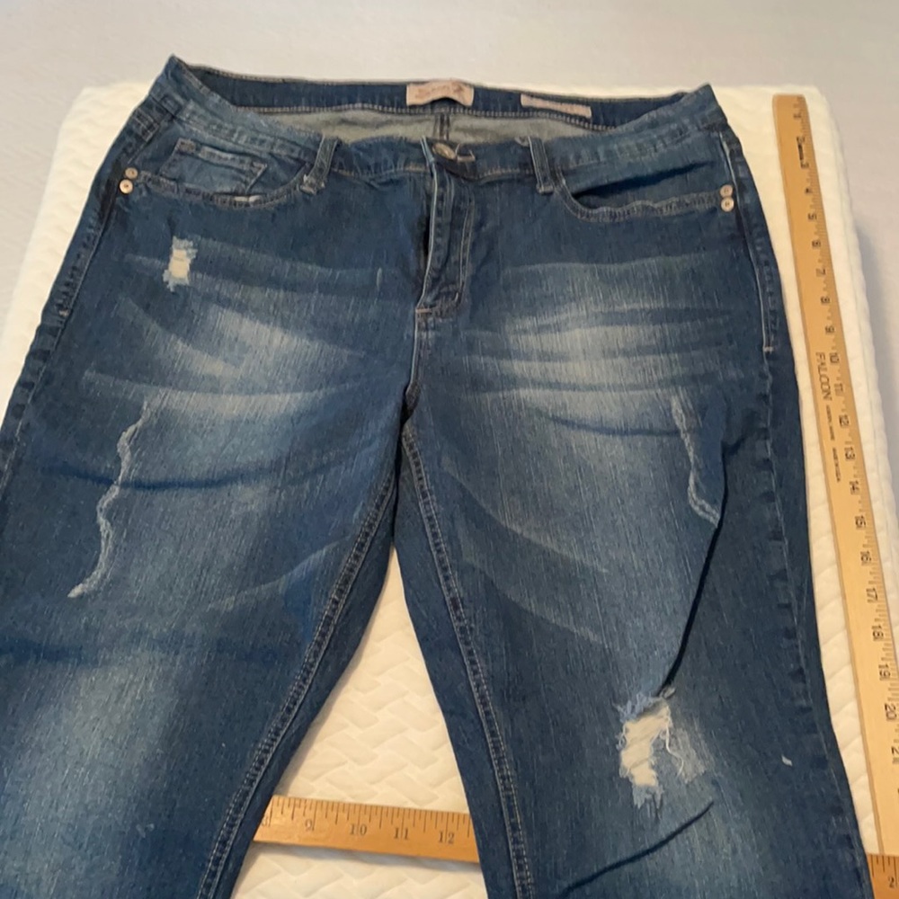 Seven jeans